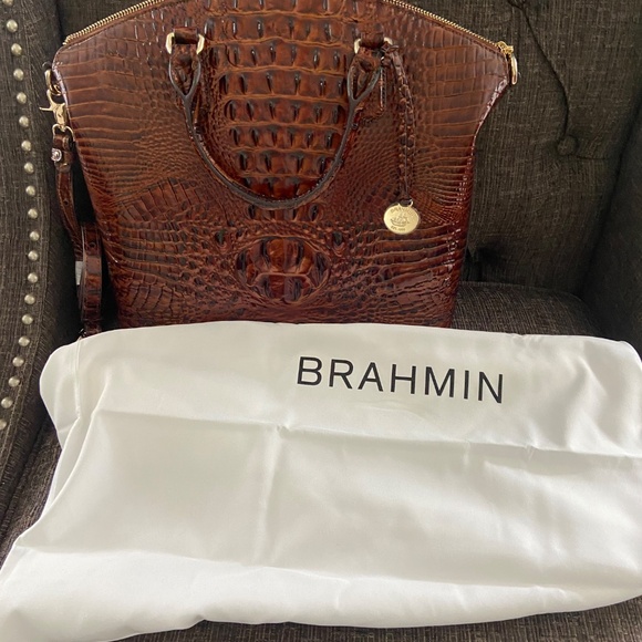 Brahmin LARGE Duxbury Satche - Picture 3 of 10